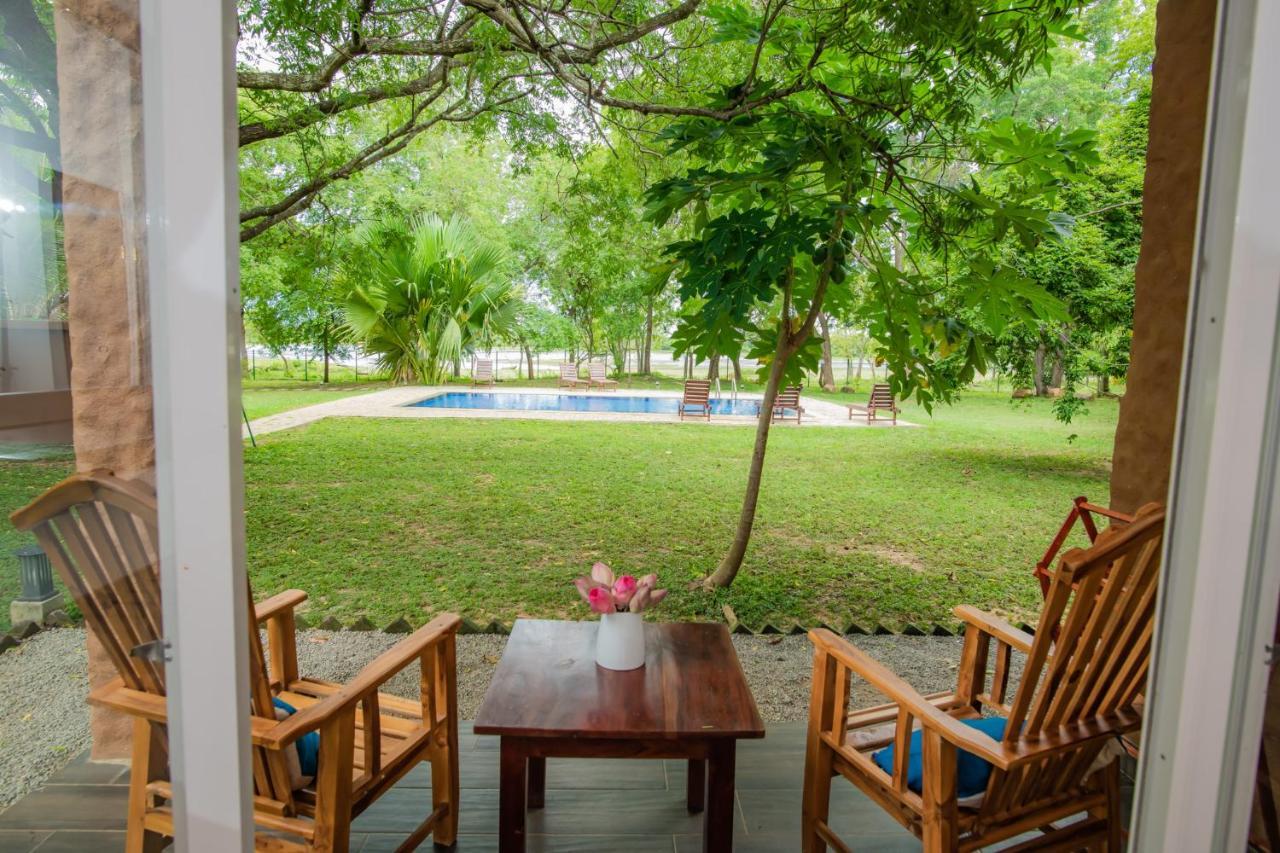 Tranquil Wild Villa Tanamalwila Екстериор снимка